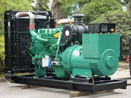类乌齐710kw康明斯柴油发电机组
